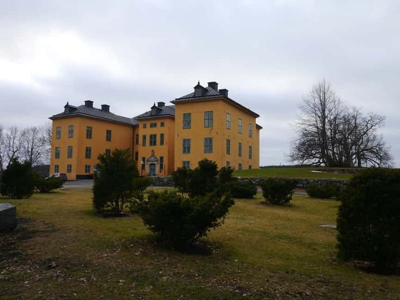 1-day 7h Royal Palace and Castle Tour from Stockholm - Wenngarn and Gabriel De La Gardie’s Reversal of Fortune