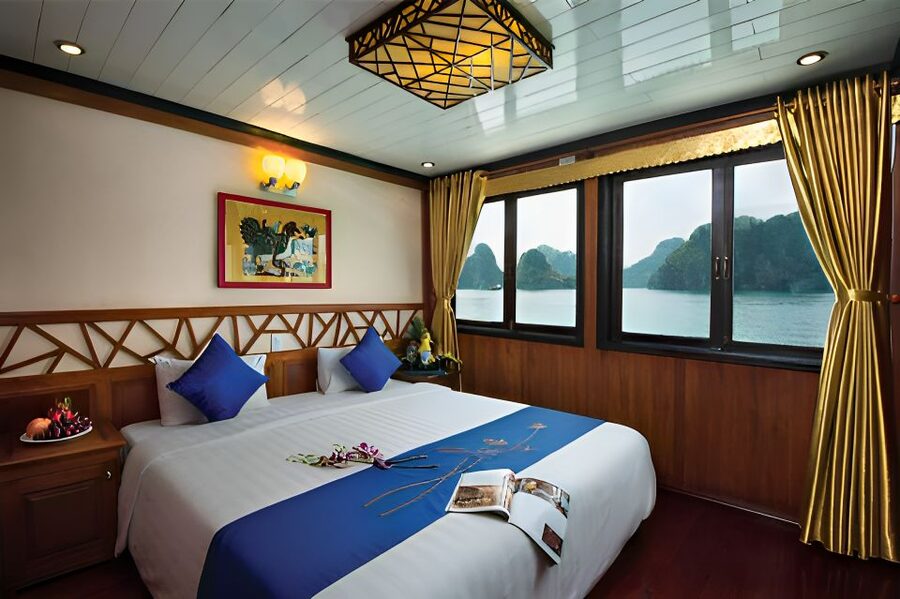 2-Day Royal Palace Ha Long Bay & Ti Top Island Cruise - What the $108 Royal Palace cruise really offers