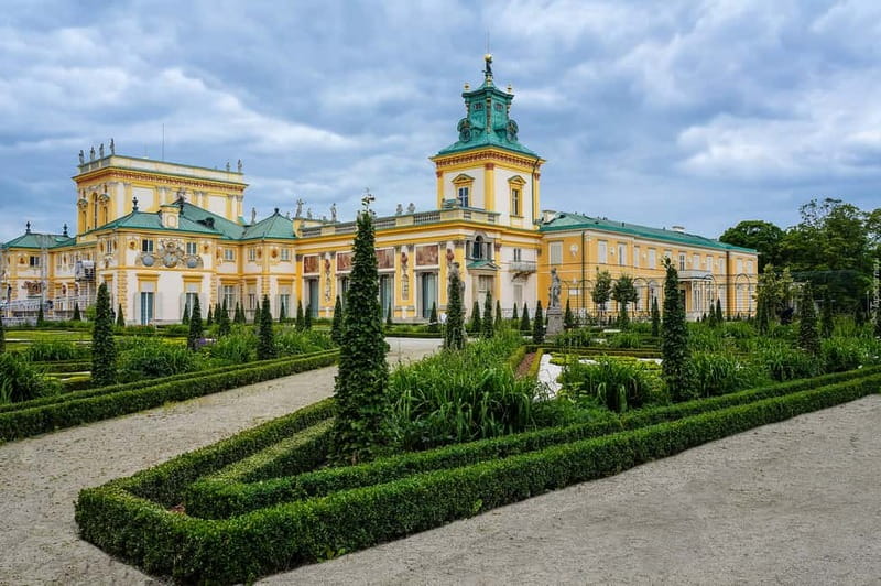 3-hour: Palace of King Jan Sobieski in Wilanow/inc. Pick-up/ - Why Wilanow Palace is worth your time
