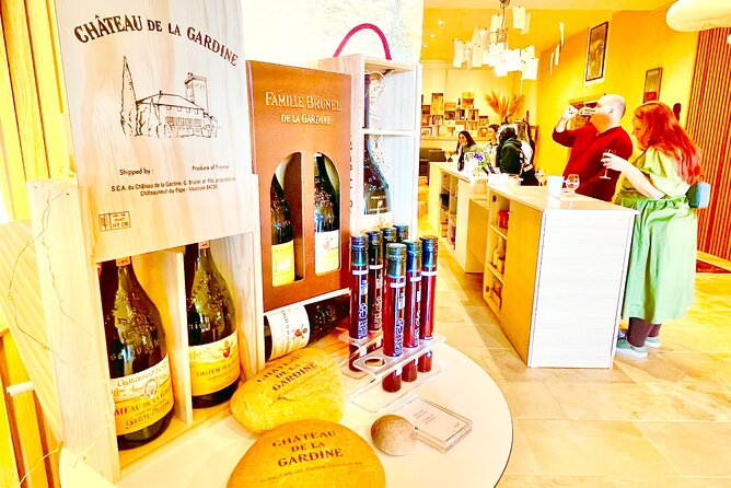 3 hours of Tour in the Wines of Châteauneuf-du-Pape - The first estate: traditional Châteauneuf-du-Pape