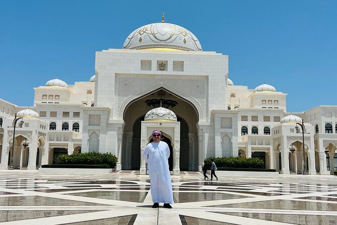8 hours Abu Dhabi Grand Mosque and Qasar Al Watan Palace Tour - Who will get the most from this tour