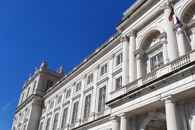 A day at the Royal Palaces of Queluz and Ajuda with a visit to Belém - Two hours in Belém for lunch and famous pastries
