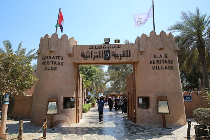 Abu Dhabi City Tour from Dubai: Qasr Al Watan, Emirates Palace, Mosque - Marina Mall is the lunch break, not a sightseeing stop