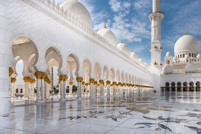 Abu Dhabi City Tour, Grand Mosque, Emirates Palace And The Louvre - Yas Island, Ferrari World, and the Formula 1 circuit