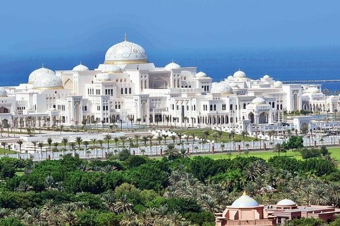 Abu Dhabi City Tour, Grand Mosque, Emirates Palace And The Louvre - Entering Sheikh Zayed Grand Mosque