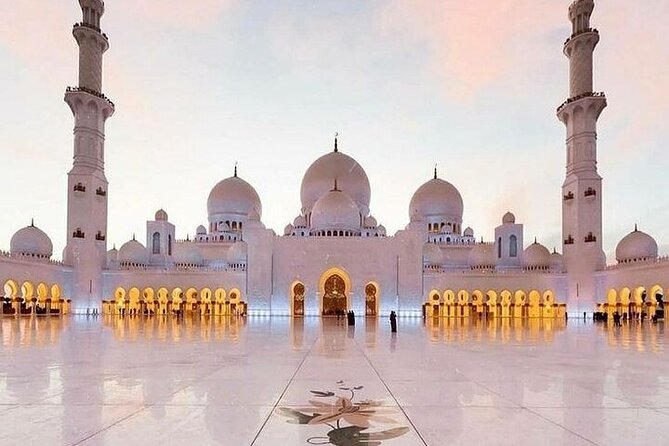 Abu Dhabi City Tour :Qasr Al Watan, Emirates Palace, Mosque - Key points to know before booking