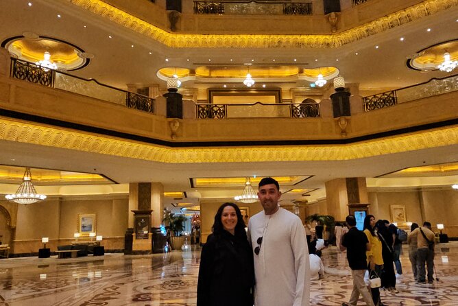 Abu Dhabi City Tour :Qasr Al Watan, Emirates Palace, Mosque - Heritage Village and the waterfront Corniche