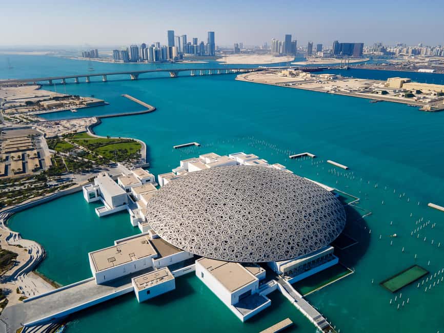 Abu Dhabi: Louvre Entry & Etihad Tower/Royal Palace Options - The building may be your favorite exhibit