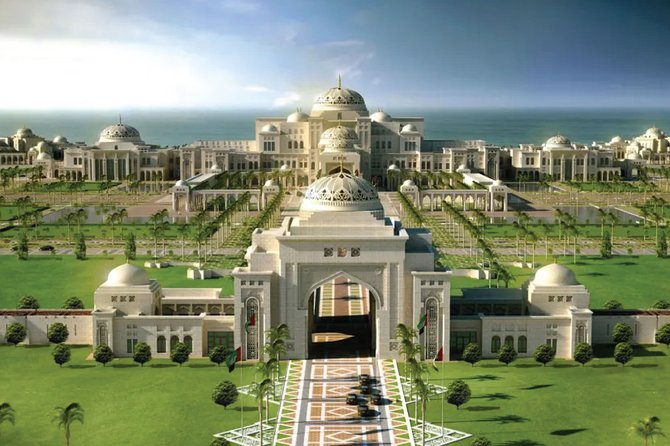 Abu Dhabi Mosque with Qasr Watn and Lunch at Emirates Palace - Sheikh Zayed Mosque: the day’s most powerful sight