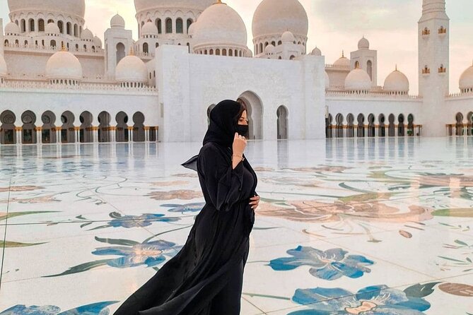 Abu Dhabi Private Tour with Grand Mosque, Emirates Palace & More - Key points to know before booking