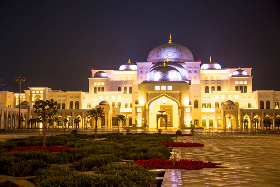 Abu Dhabi: Qasr Al Watan Palace & Garden Entry Ticket - What Qasr Al Watan offers beyond palace photos