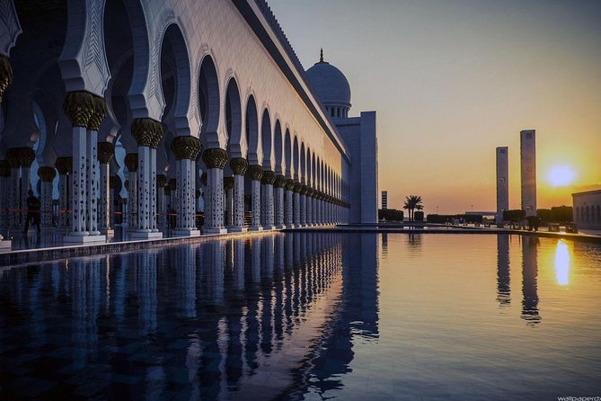 Abu Dhabi Sheikh Zayed Grand Mosque, Louvre, Qasr Al Watan Palace - Louvre Abu Dhabi: two hours for art and civilization