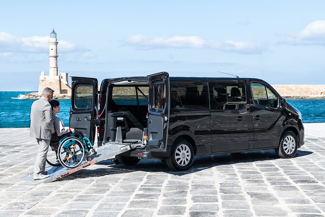 Accessible to wheelchair Sightseeing tour to Knossos palace - The long road east from Chania