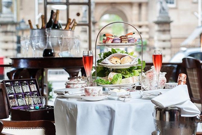 Afternoon Tea at The Rubens at the Palace, Buckingham Palace - Entering the Palace Lounge