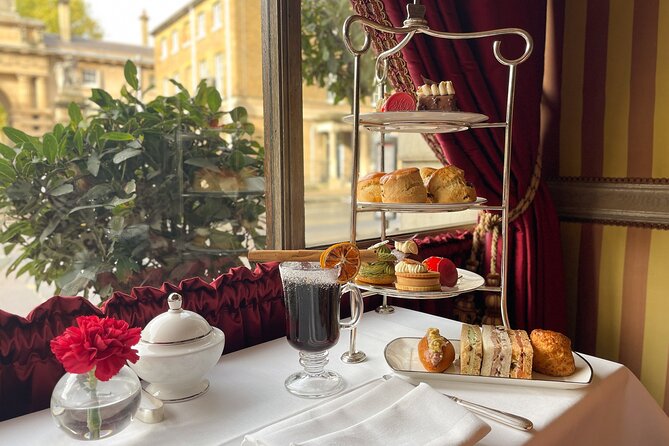 Afternoon Tea at The Rubens at the Palace, Buckingham Palace - Service can be warm, but timing matters