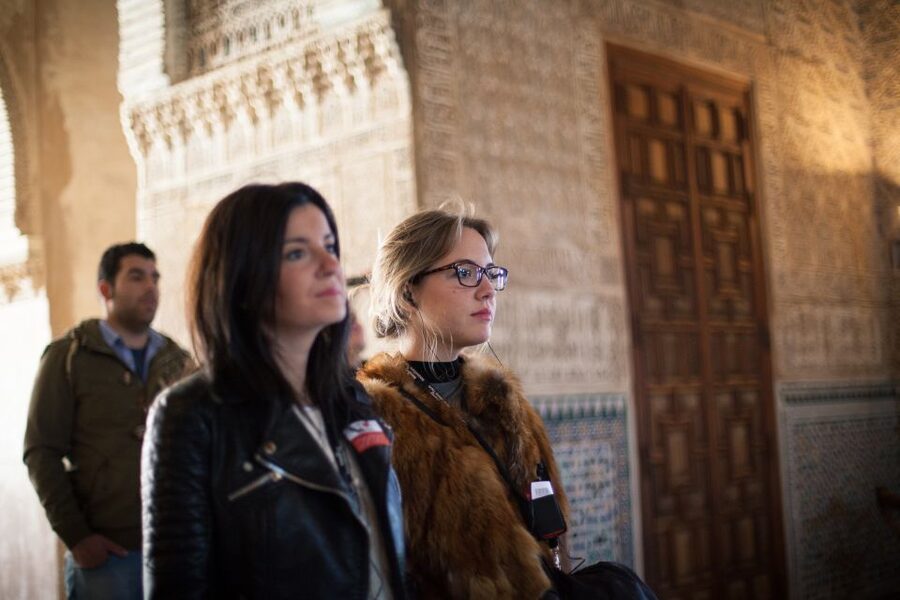 Alhambra and Nasrid Palaces and Local Food Experience - Palace of Charles V and the change in style