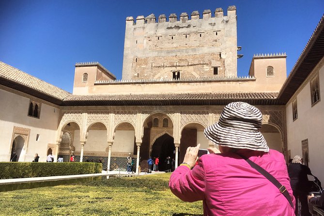 Alhambra and Nasrid Palaces Ticket with Audioguide - Alcazaba: military power and wide Granada views