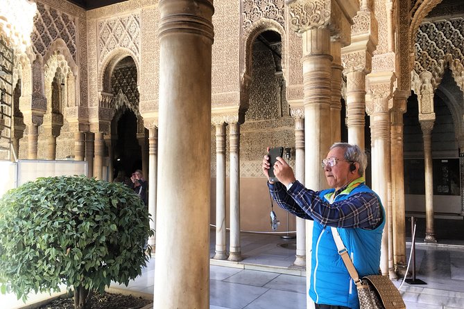 Alhambra and Nasrid Palaces Ticket with Audioguide - Timing, weather, and the physical effort