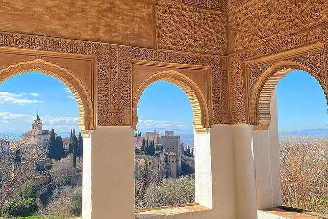 Alhambra Experience – Explore Nasrid Palaces & Generalife Gardens - Why the $58.58 price can be reasonable