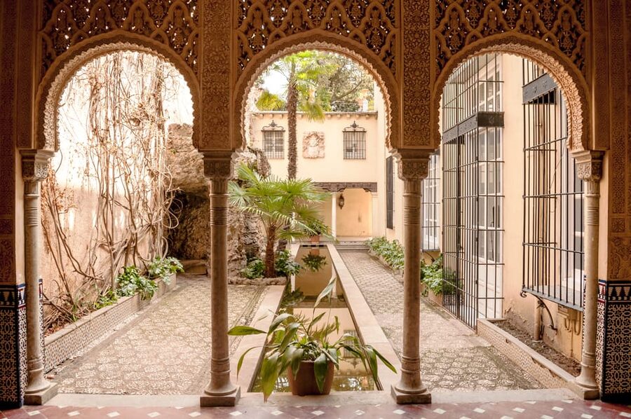 Alhambra & Nasrid Palace: Private Tour with Tickets - Palace of Charles V and the Bath of the Mosque