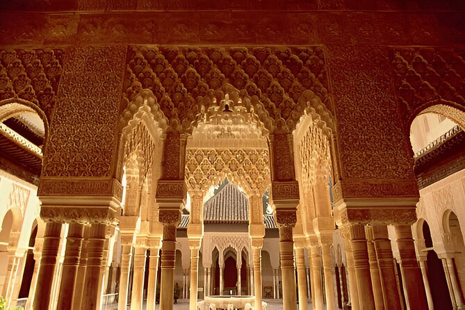 Alhambra, Nasrid Palaces & Generalife Reserved Access Tour - Why Nasrid Palace access matters so much