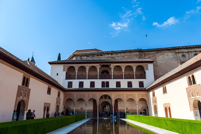Alhambra, Nasrid Palaces & Generalife Reserved Access Tour - Palace of Carlos V and the later contrast