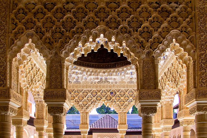 Alhambra Palace & Generalife Gardens daytrip from Roquetas, Aguadulce & Almeria - The long road from Almeria to Granada