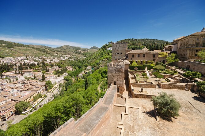 Alhambra Ticket and Guided Tour with Nasrid Palaces - Is $59.13 a fair price?