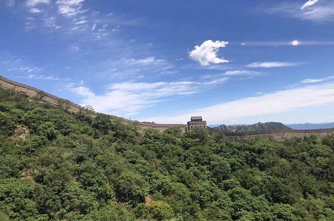 All-inclusive Mutianyu Wall and Summer Palace Private Tour - Private service and the human factor