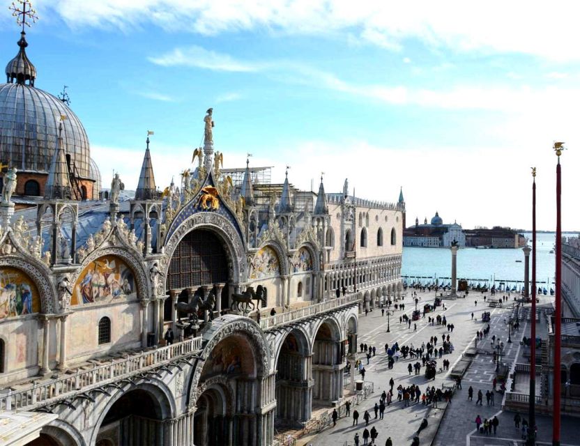All-Inclusive Tour: Doge Palace, St Mark's Basilica & Square - Returning Through the Mercerie