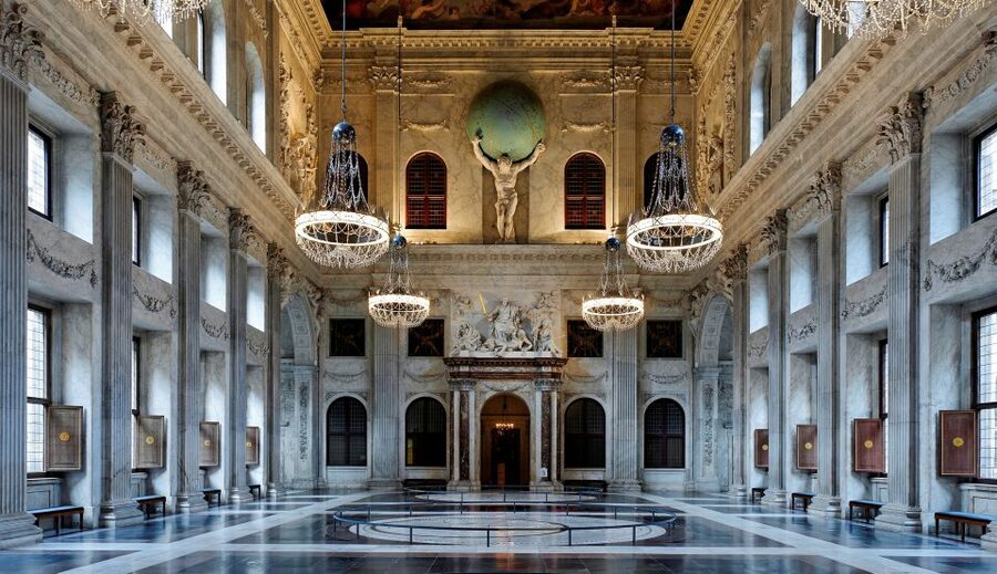 Amsterdam: Royal Palace Entry Ticket + Audio guide - Louis Napoleon’s furniture and palace interiors