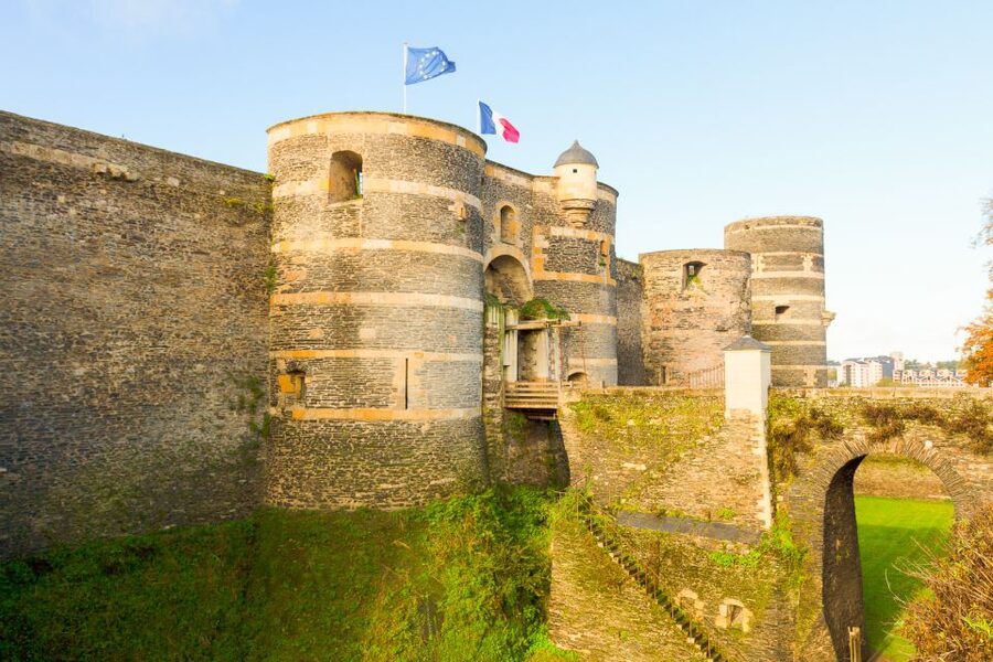 Angers: Château d'Angers Entrance Ticket - Seasonal closures and free-entry dates