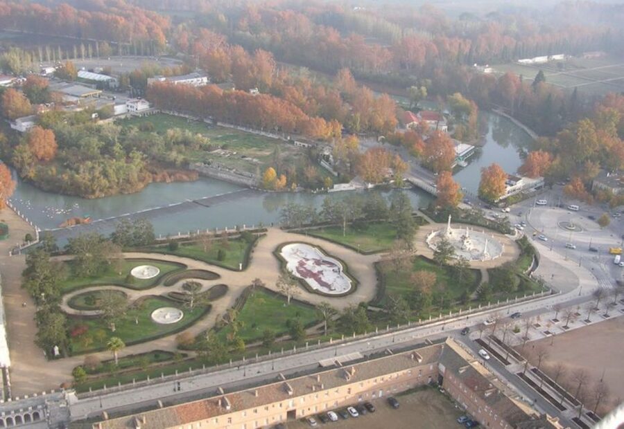 Aranjuez: Royal Palace Guided Tour - What the €14 price really covers