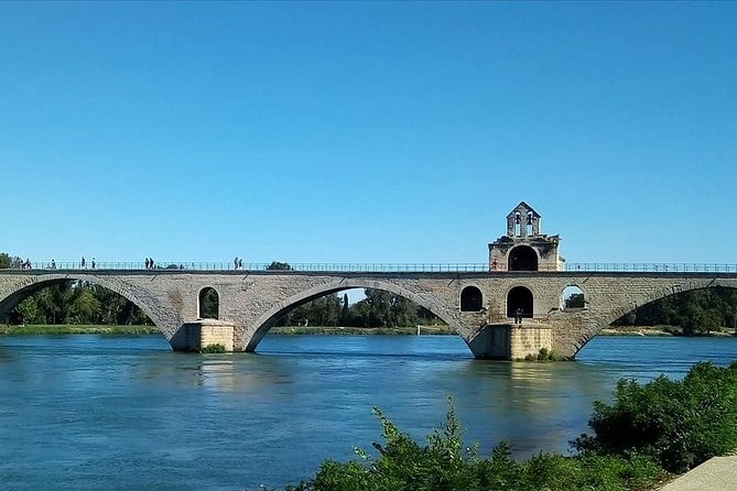 Avignon Walking Tour including Pope's Palace - Entering the Pope’s Palace
