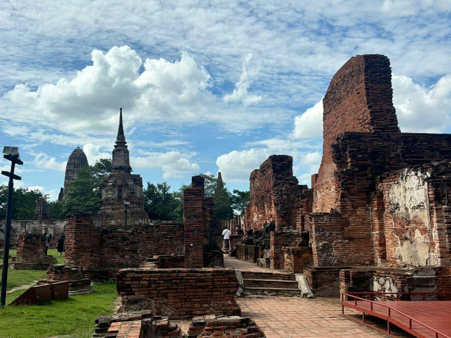 Ayutthaya Full-Day Tour with Bang Pa In (Summer Palace) - The meaning of Ayutthaya’s destruction