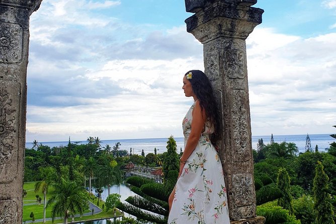 Bali Sky Gate and Water Palace - Tirta Gangga’s royal pools and clear spring water