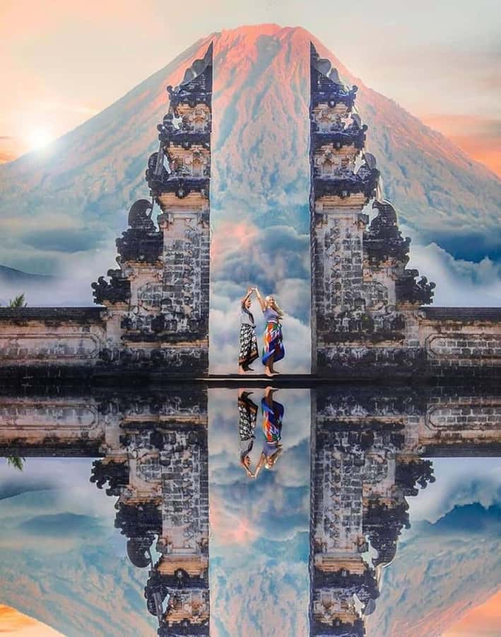 Bali: Trip to Tirta Gangga Palace and Tukad Cepung Waterfall - Tukad Cepung Waterfall inside the rock
