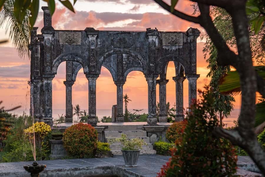 Bali: Ujung Water Palace, Candidasa and Sidemen Village Tour - Optional add-ons, meals, and the real cost