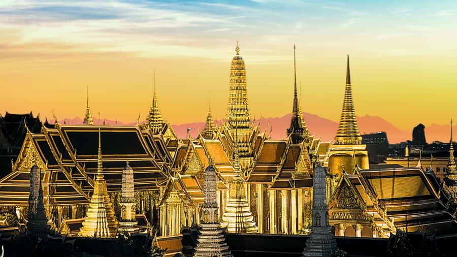 Bangkok: City Highlights Private Tour with Palace & Temples - Why this route works for a first Bangkok day