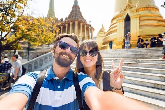Bangkok Excursion: Private Grand Palace and Shopping Tour (from shore or hotels) - Entering Wat Phra Kaew in the right clothes