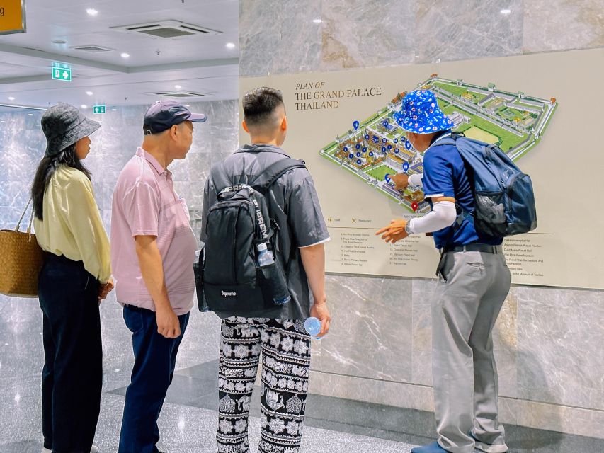 Bangkok: Grand Palace and Emerald Buddha Half-Day Tour - Starting at Maharaj Tunnel Gate 2