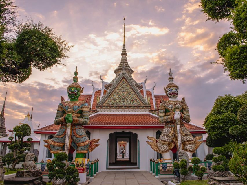 Bangkok: Grand Palace and Wat Arun Guided Walking Tour - The Grand Palace: Bangkok’s grand opening act