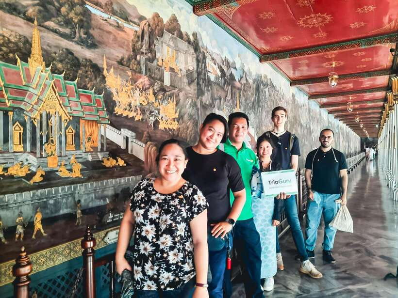 Bangkok: Grand Palace and Wat Phra Kaew Guided Walking Tour - Who will enjoy this tour most