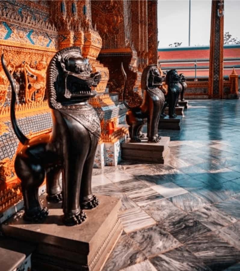 Bangkok: Grand Palace, Wat Pho and Wat Arun - The ferry to Wat Arun