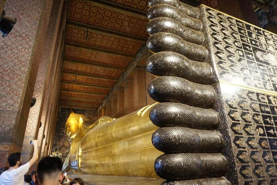 Bangkok: Grand Palace, Wat Pho & Long Tail Boat Tour - A smart first look at central Bangkok