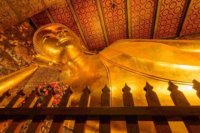 Bangkok Heritage Highlights: Grand Palace & Three Temples Tour - How the guide changes the experience