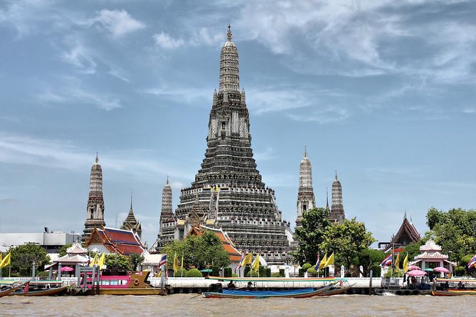 Bangkok Heritage Highlights: Grand Palace & Three Temples Tour - Meeting points and pickup details