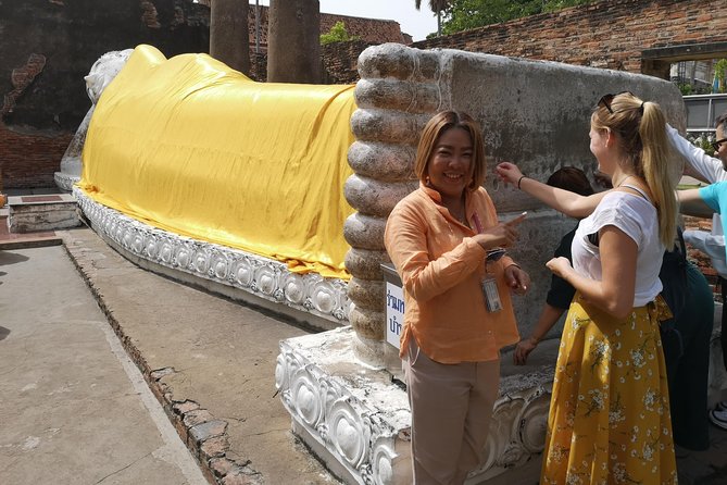 Bangkok: Private Ayutthaya and Bang Pa-In Summer Palace Tour - Wat Yai Chai Mang Khon and rows of Buddha images