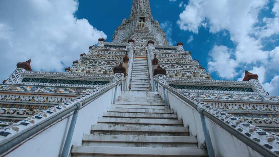 Bangkok: Private Tour Grand Palace, Wat Pho, and Wat Arun - What to bring and what to leave behind