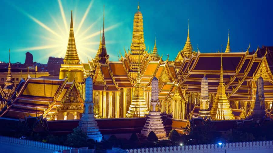 Bangkok: Private Tour Grand Palace, Wat Pho, and Wat Arun - Starting with the Grand Palace and Emerald Buddha